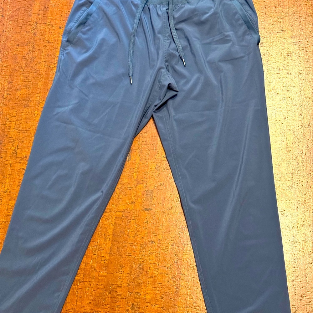 Free Fly cropped breeze pant -like new!